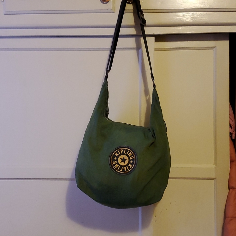 Broken Green Gym Bag